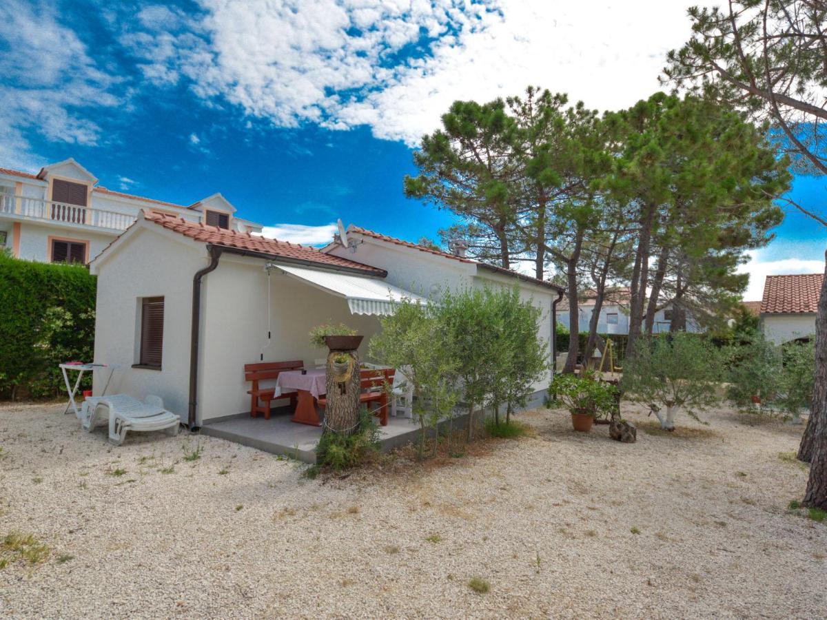 Ferienhaus Ivan By Interhome Vir